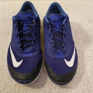 Nike FS Lite Run 2